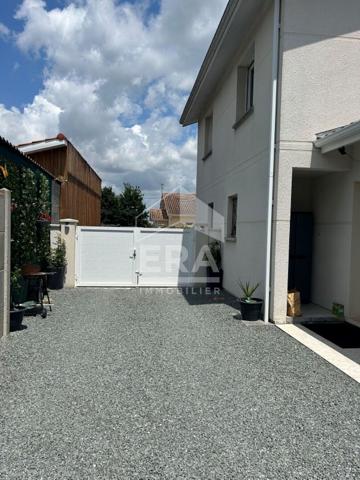 MAISON T 03 DUPLEX AVEC JARDIN