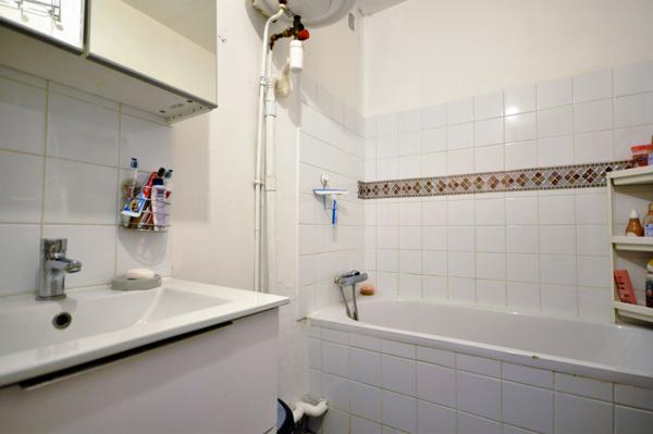 CLICHY BEAUJON (92) 2 pièces 41m² avec Balcon et cave