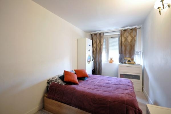 CLICHY BEAUJON (92) 2 pièces 41m² avec Balcon et cave