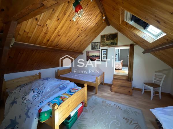 Charmante longère de 1900 avec garage et terrain clos sans vi-à-vis