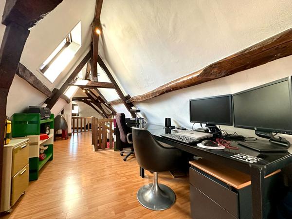 2 Appartements dont 1 type Loft à Bourges rue d'Auron