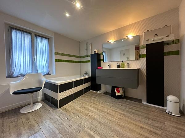 2 Appartements dont 1 type Loft à Bourges rue d'Auron