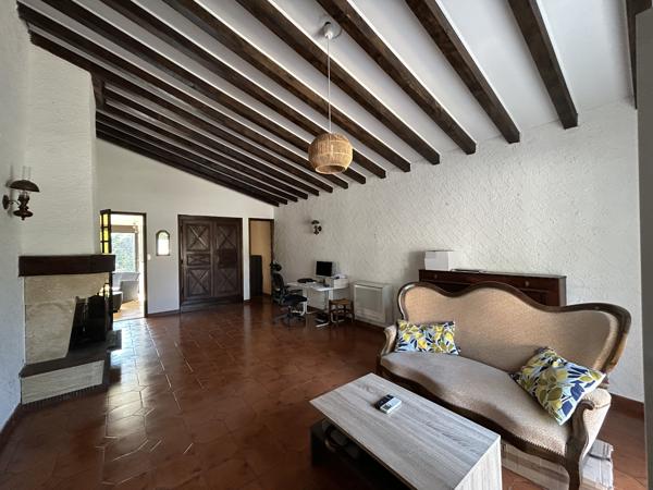A 13 min de Carcassonne, Pavillon de 148 m2 avec garage et jardin Pezens (11170)