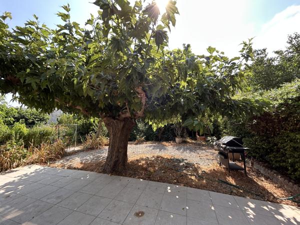 A 13 min de Carcassonne, Pavillon de 148 m2 avec garage et jardin Pezens (11170)