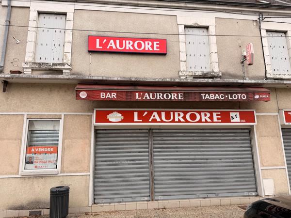 Immeuble à usage d'habitation et de commerce