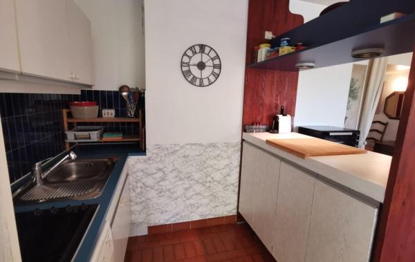 Vente Garage et grande terrasse de 72m² + garage à rafraîchir Le grau-du-roi   