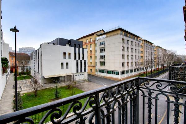 À vendre : Appartement 4 pièces à Paris - Référence V1051