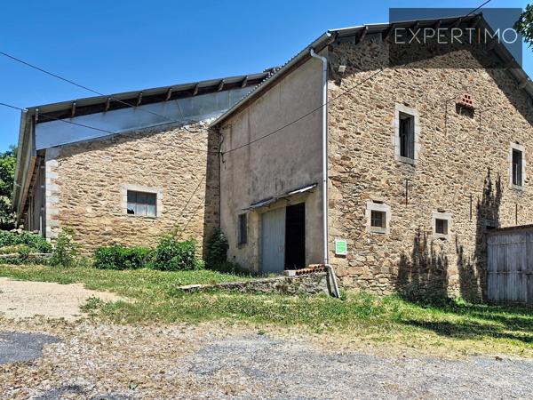 PROPRIÉTÉ DE CARACTÈRE ISOLEE AVEC 8 HECTARES ET GRANDES DÉPENDANCES – AVEYRON