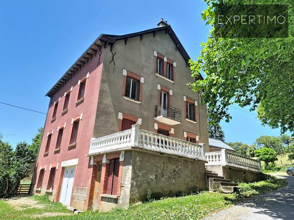 PROPRIÉTÉ DE CARACTÈRE ISOLEE AVEC 8 HECTARES ET GRANDES DÉPENDANCES – AVEYRON
