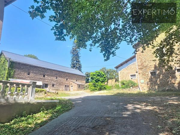PROPRIÉTÉ DE CARACTÈRE ISOLEE AVEC 8 HECTARES ET GRANDES DÉPENDANCES – AVEYRON