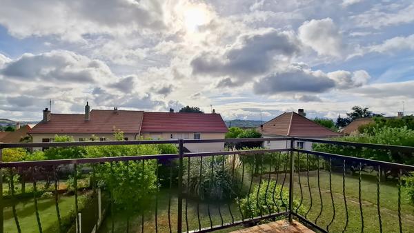 Maison à vendre 4 pièces à Bellerive-sur-Allier (03) – Sous-sol complet – Jardin clos – Quartier recherché