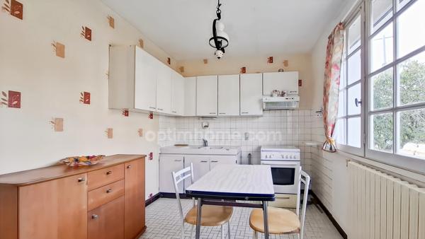 Maison à vendre 4 pièces à Bellerive-sur-Allier (03) – Sous-sol complet – Jardin clos – Quartier recherché