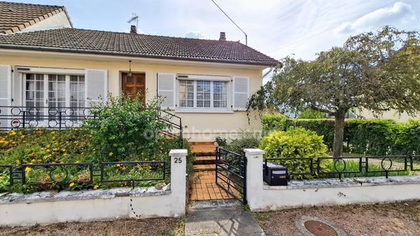 Maison à vendre 4 pièces à Bellerive-sur-Allier (03) – Sous-sol complet – Jardin clos – Quartier recherché