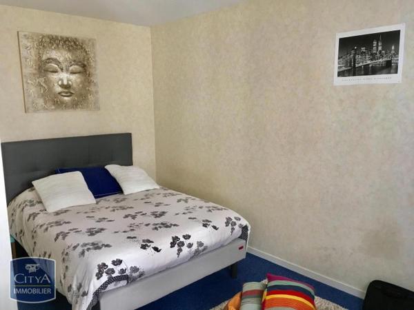Appartement à louer 2 pièces 37.91m² Clermont-Ferrand (63000)