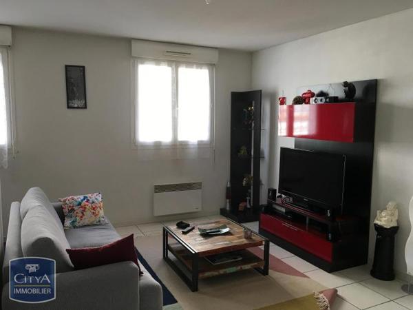 Appartement à louer 2 pièces 37.91m² Clermont-Ferrand (63000)