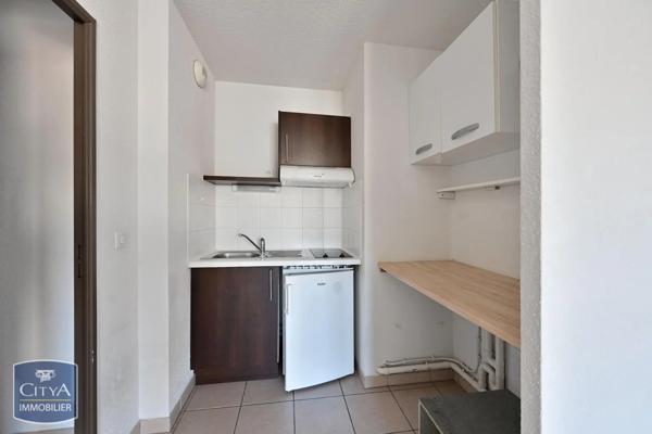 Appartement à louer 2 pièces 45.72m² Montpellier (34000)