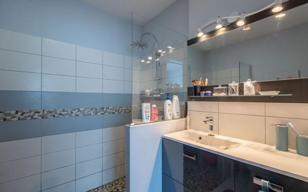 Maison à vendre    4 pièces •  Biscarrosse