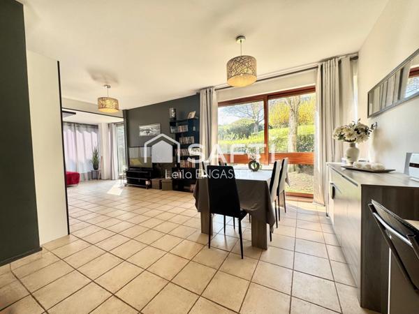 Appartement 2 pièces - Rez-de-jardin - Place de parking et cave