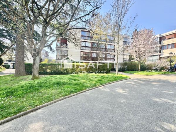 Appartement 2 pièces - Rez-de-jardin - Place de parking et cave