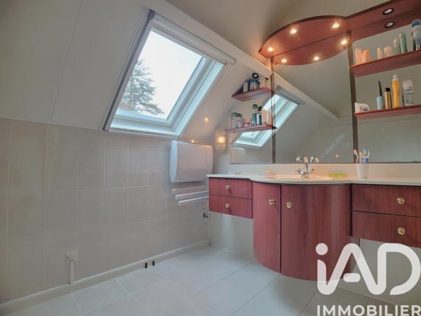 Maison à vendre 7 pièces 158 m² Saint-Viance