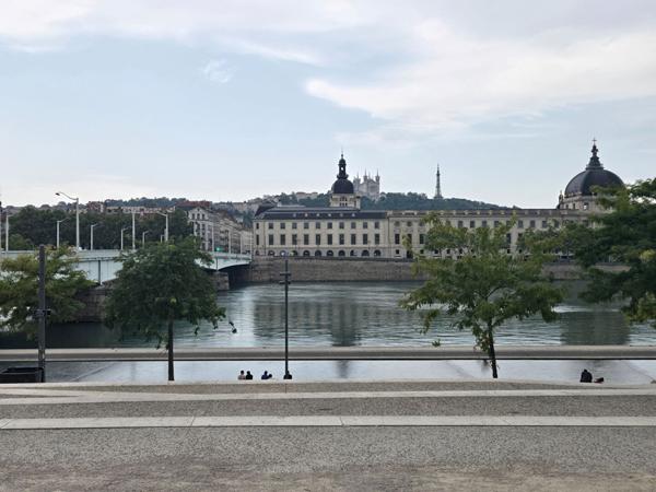 Studio de 19m² à deux pas de la place Bellecour - LYON