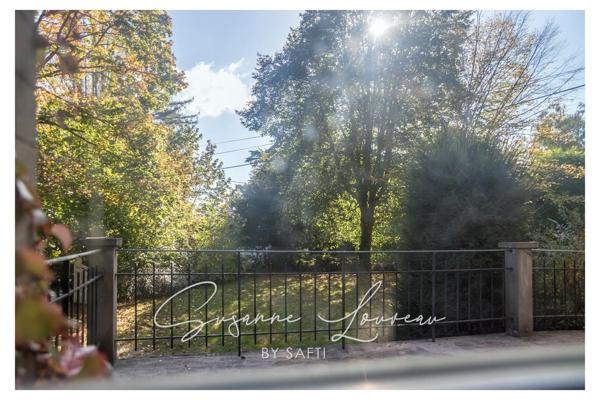 Habitation de charme des années 20 au coeur de la verdure