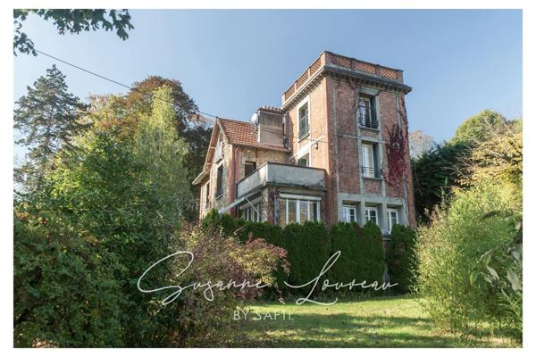 Habitation de charme des années 20 au coeur de la verdure