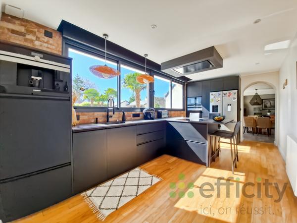 Maison 7 pièces - 190 m² Bien prestige