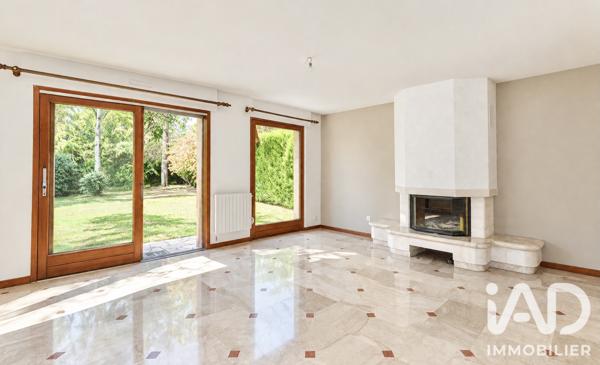 Location maison 7 pièces 198,69 m² Morainvilliers