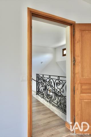 Location maison 7 pièces 198,69 m² Morainvilliers