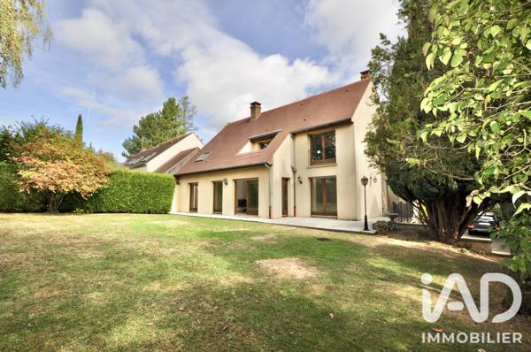 Location maison 7 pièces 198,69 m² Morainvilliers