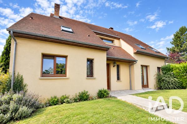Location maison 7 pièces 198,69 m² Morainvilliers