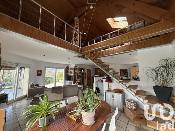 Maison à vendre 7 pièces 166 m² Bas-en-Basset