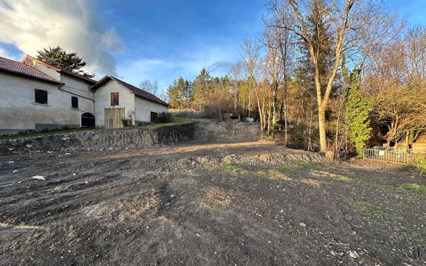 Terrain à vendre    Châteauvieux