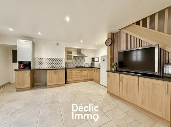 Vente maison de ville Neuville de poitou, 73m² 3 pièces 177 500€ avec garage