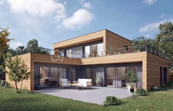 Terrain de 1 300 m²