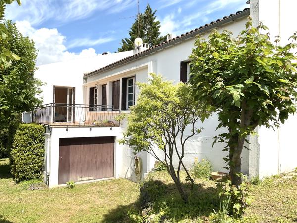 Maison T6 avec sous-sol sur 545m2 Castelnaudary
