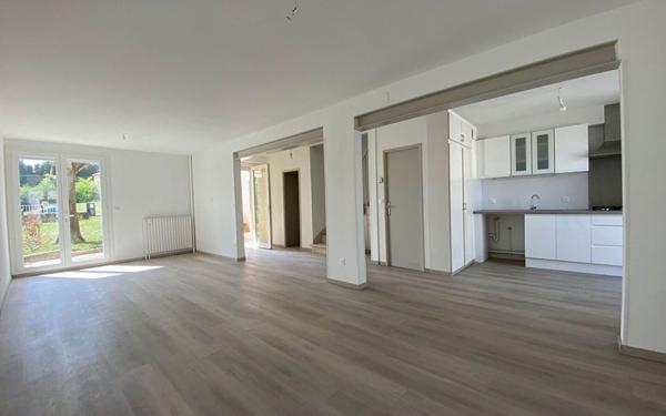 Maison à louer    4 pièces •  Castres