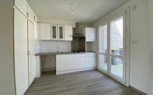 Maison à louer    4 pièces •  Castres