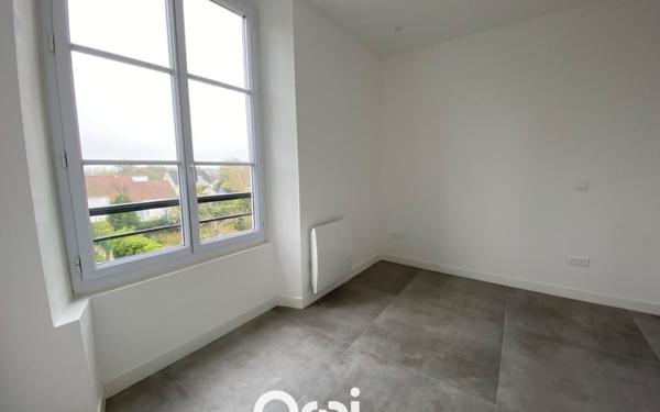 Appartement à vendre    3 pièces • 71,10 m2 Vaux-le-Pénil