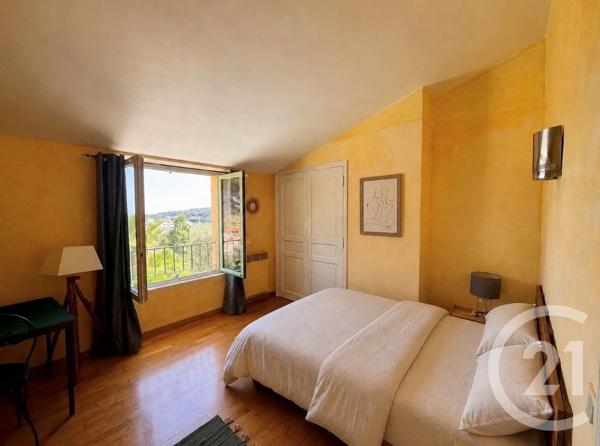 Maison à vendre  7 pièces - 130 m 2   STE MAXIME  - 83