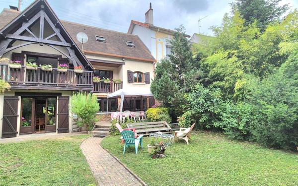 Maison à vendre    6 pièces • 171 m2 Yerres