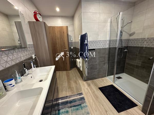 Maison 4 pièce(s) 3 chambre(s) 119 m²