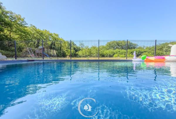MAISON CONTEMPORAINE T4 2022 - 3 CHAMBRES - PISCINE - VUE FO