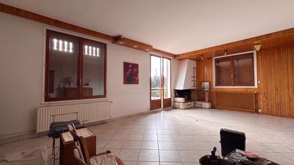 Vaste Maison Familiale de 208m2 habitable à Fort Potentiel