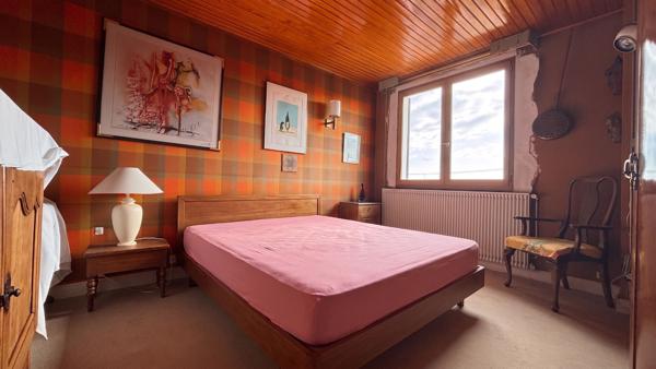 Vaste Maison Familiale de 208m2 habitable à Fort Potentiel