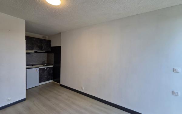 Appartement à vendre    1 pièce • 22 m2 Albi