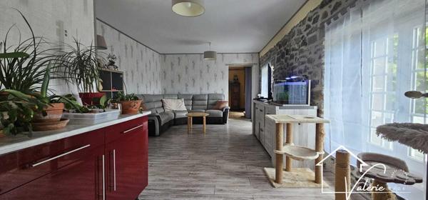 Ensemble immobilier de caractère aux multiples possibilités !