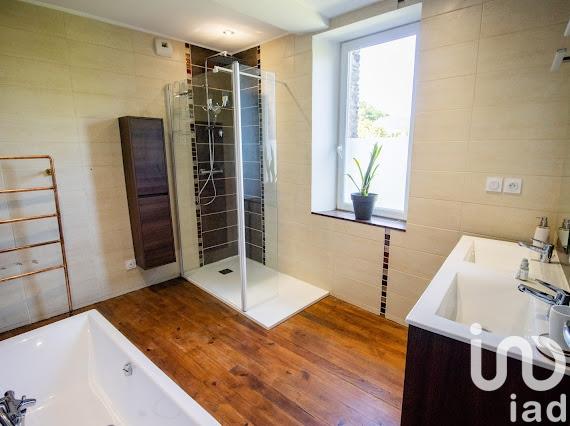 Maison à vendre 5 pièces 151 m² Thury-Harcourt-le-Hom