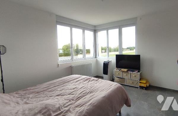 Immeuble de rapport comprenant local commercial avec appartement au dessus